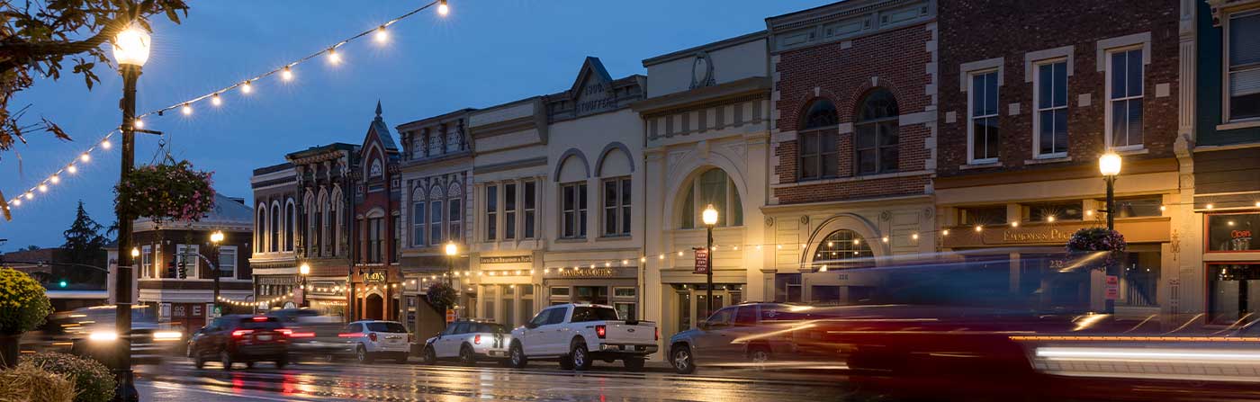 downtown richmond, ky at night